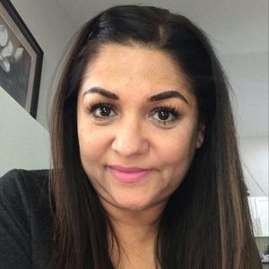 Meet your Posher, Lily